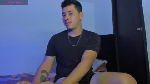 lexmiller18 online show from September 2025 12:04:01 AM