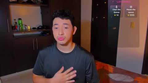 lexmiller18 online show from November 2025 04:26:02 AM