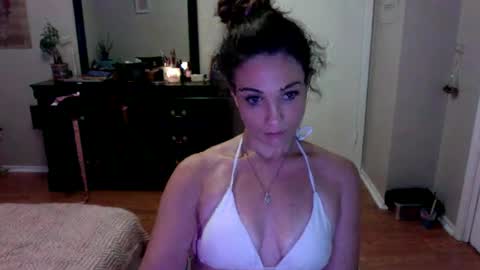 lexwyoex online show from October 2025 03:45:01 AM