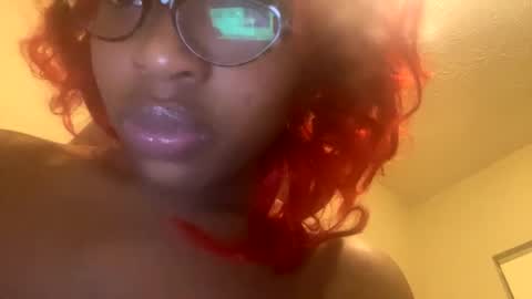 Snapshot of lexxiibo chatting on January 2025 04:18:01 AM lexxiibo online show from January 2025 04:18:01 AM