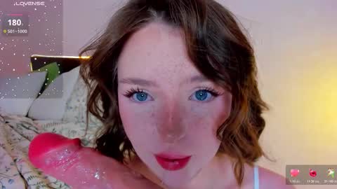 lexi miu online show from February 2026 06:07:01 PM