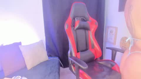 Snapshot of lexy_evanss chatting on October 2025 08:12:01 AM Lex online show from October 2025 08:12:01 AM