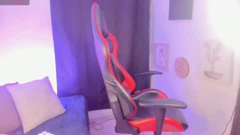 Snapshot of lexy_evanss chatting on October 2025 08:06:01 AM Lex online show from October 2025 08:06:01 AM