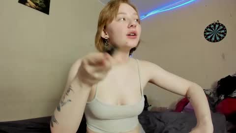 Snapshot of lexy_l0vy chatting on June 2026 08:51:01 AM LexxxY online show from June 2026 08:51:01 AM