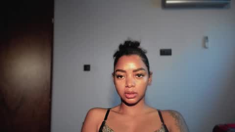 LEXY - Independent account online show from March 2026 12:01:02 PM