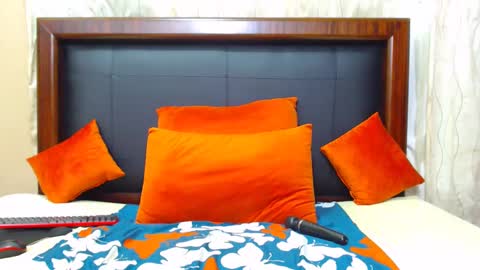 Snapshot of lexybooty09 chatting on January 2025 09:46:02 PM Silindile Caroline Madlala online show from January 2025 09:46:02 PM