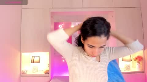 L I A  online show from November 2025 11:36:02 PM