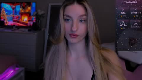 Lexy online show from December 2024 10:47:01 PM