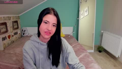 Snapshot of lexyswett chatting on February 2025 01:35:02 AM lexyswett online show from February 2025 01:35:02 AM