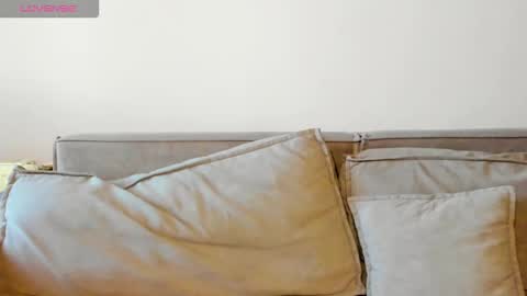 lexyswett online show from October 2025 07:20:02 AM