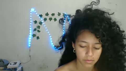 lolita online show from January 2025 04:44:02 PM