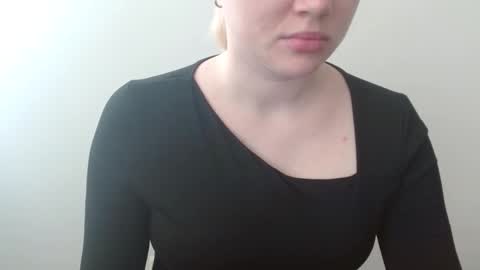 Leyla online show from March 2026 06:30:02 AM