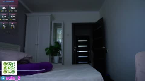 Snapshot of leyla_ly chatting on June 2026 06:25:01 AM Leyla ly Ill be here Tuesday Thursday Friday Saturday Sunday online show from June 2026 06:25:01 AM