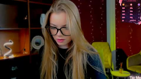 leyla_sexi online show from April 2026 01:41:02 PM