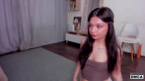 Leyla online show from November 2025 09:48:02 AM