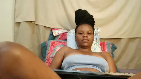 leylacuty13 online show from March 2026 06:53:02 AM