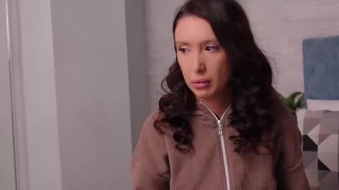 LeylaGracey online show from October 2025 04:11:01 AM