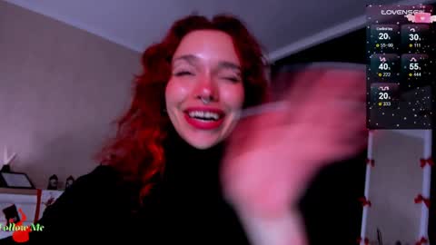 Snapshot of leylanoir chatting on December 2024 08:58:02 PM LEA online show from December 2024 08:58:02 PM