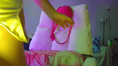 Leysun7 online show from January 2025 09:26:01 AM