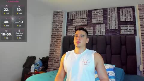 Snapshot of leyton_flexx chatting on January 2025 12:46:01 AM L E Y T O N online show from January 2025 12:46:01 AM