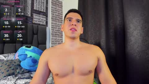 Snapshot of leyton_flexx chatting on February 2025 03:22:01 AM L E Y T O N online show from February 2025 03:22:01 AM