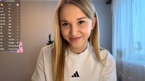 Mia online show from January 2026 12:31:01 PM