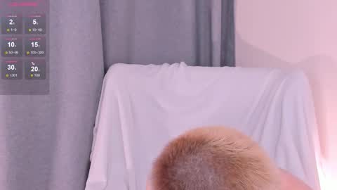 Lisa online show from October 2025 04:43:01 AM