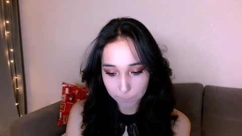 Snapshot of li_noen chatting on January 2025 01:37:02 AM Li online show from January 2025 01:37:02 AM