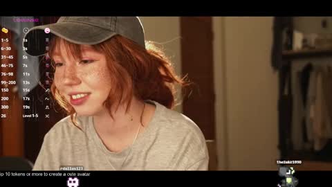 Snapshot of li_on_line chatting on February 2025 09:27:02 PM Li online show from February 2025 09:27:02 PM