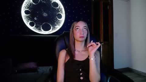  Lia online show from June 2026 08:07:01 PM