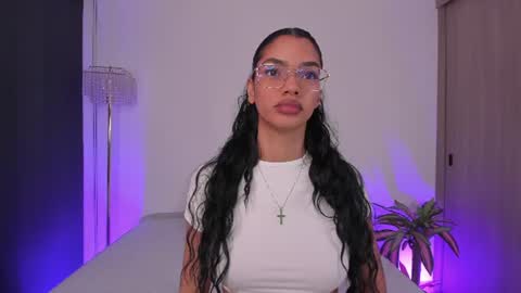 Snapshot of lia_girl2 chatting on July 2026 03:15:02 AM Lia online show from July 2026 03:15:02 AM