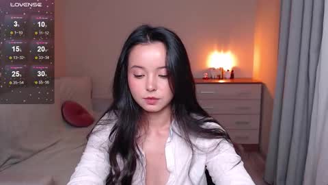 L I A online show from September 2025 05:24:02 PM