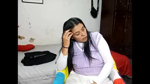 Lia online show from February 2026 03:43:01 AM