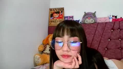 Lia Johnson online show from March 2026 05:37:02 AM