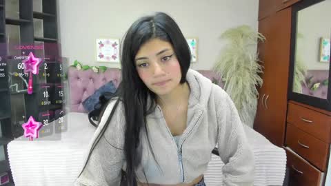 lia online show from December 2024 08:10:02 PM