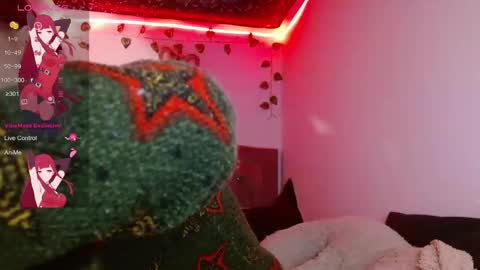 lia spicy   ig online show from November 2025 06:43:01 PM