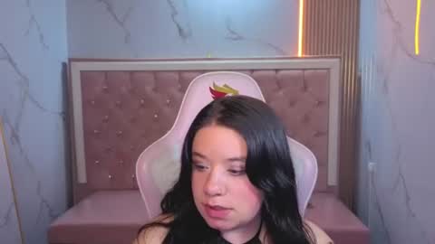 lia_robertss_b online show from June 2026 08:24:02 PM