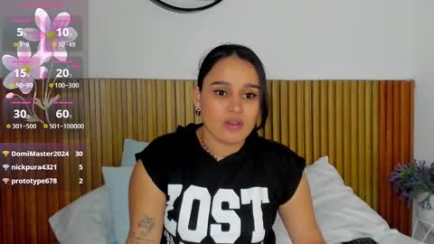 Snapshot of lia_sexx19 chatting on December 2024 06:44:01 AM Lia online show from December 2024 06:44:01 AM