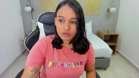 Snapshot of lia_sexx19 chatting on February 2025 02:06:01 AM Lia online show from February 2025 02:06:01 AM