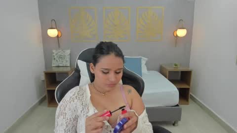 Snapshot of lia_sexx19 chatting on March 2025 02:04:02 AM Lia online show from March 2025 02:04:02 AM