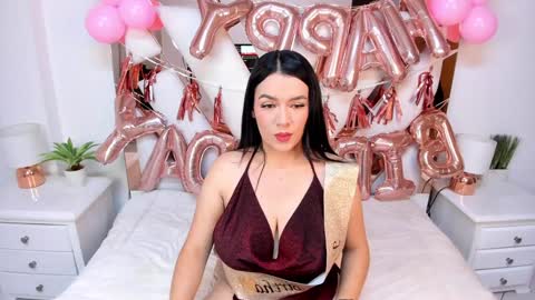 Snapshot of lia_simons chatting on January 2025 02:30:01 AM Alejandra online show from January 2025 02:30:01 AM