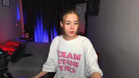 Lia online show from January 2026 08:36:02 PM