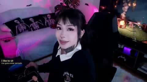 Liaa  online show from October 2025 10:32:02 PM