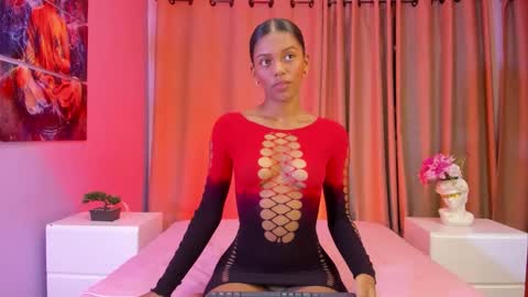 Snapshot of liaa_taylor1 chatting on February 2026 05:02:01 AM Lia online show from February 2026 05:02:01 AM