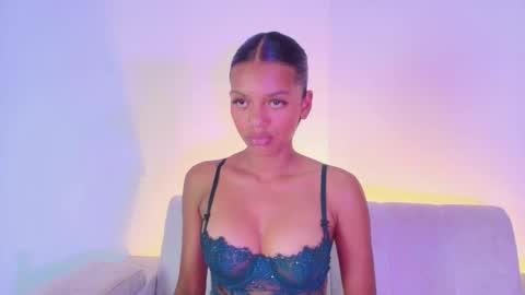 Snapshot of liaa_taylor1 chatting on May 2026 08:14:02 PM Lia online show from May 2026 08:14:02 PM