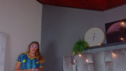 Snapshot of liaamoretti__ chatting on July 2026 02:40:02 AM L I A online show from July 2026 02:40:02 AM