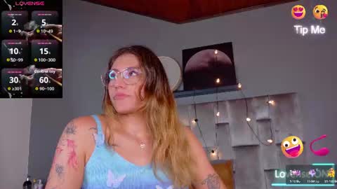 Snapshot of liaamoretti__ chatting on July 2026 10:21:02 AM L I A online show from July 2026 10:21:02 AM