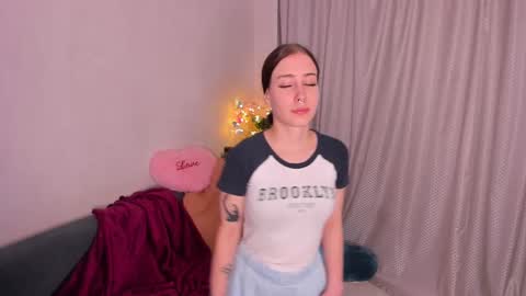 Milana online show from March 2025 06:52:01 PM