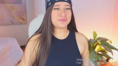 Lia Cox online show from January 2025 07:05:01 AM