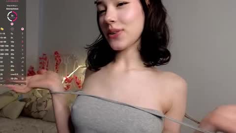 Lia  online show from March 2026 09:48:01 AM